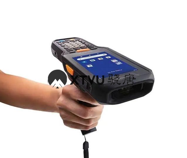 Datalogic得利捷以SKORPIO™ X5系列开启了与高通公司的合作伙伴关系！